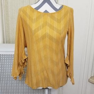 W5 Concepts Mariana ruffle detail top